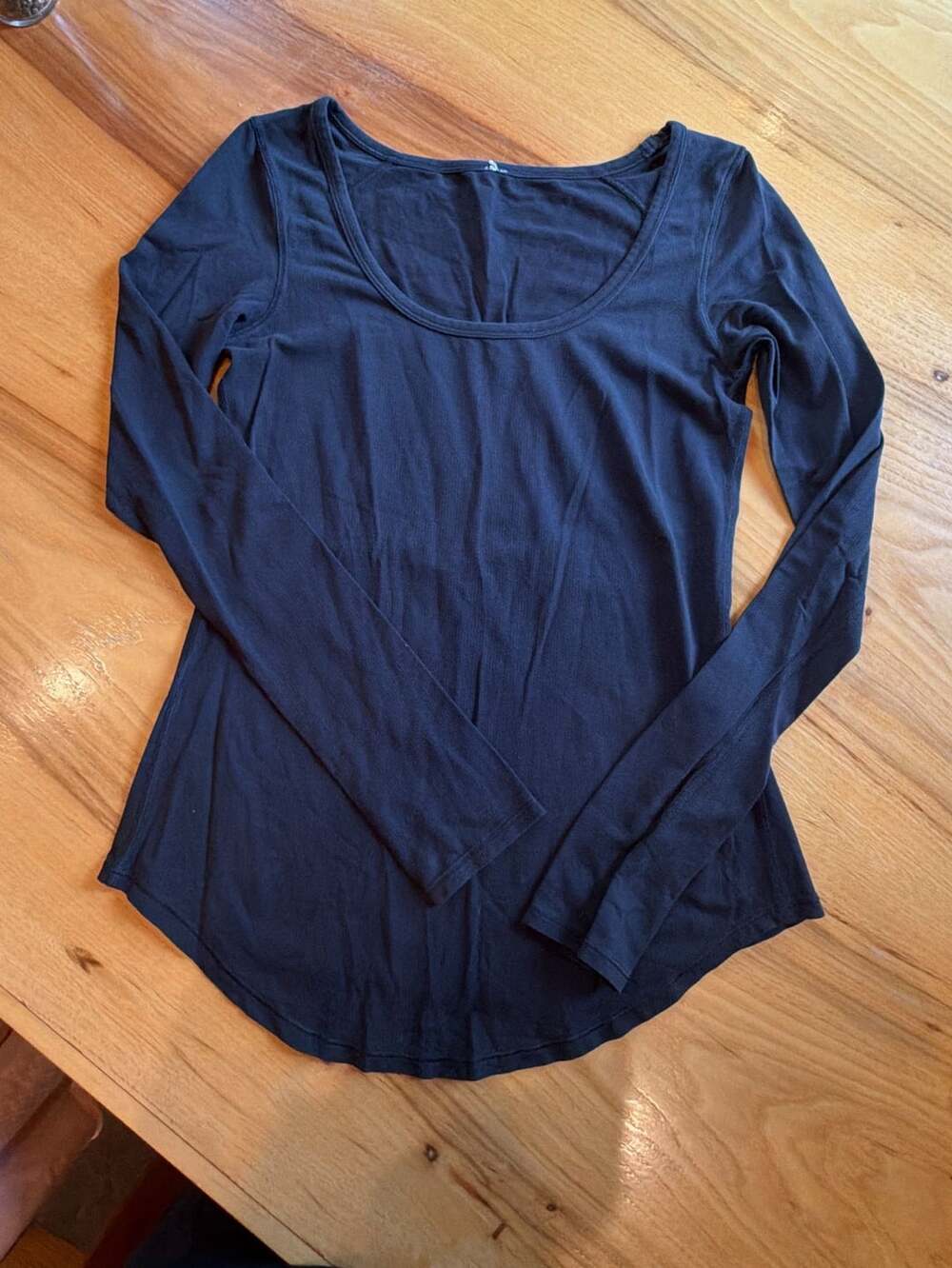 Lululemon Athletica Long Sleeve Scoop Neck Black Shirt